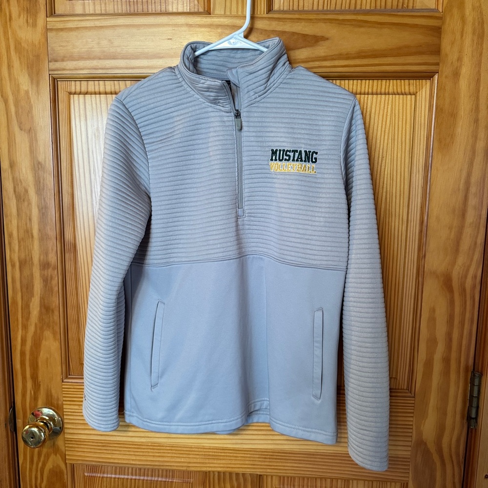 Holloway Gray Quarter-Zip Women's Top